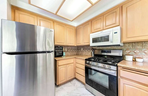 Carmel Valley House | Bright Carmel Valley Home - 3BR, BIG YARD
