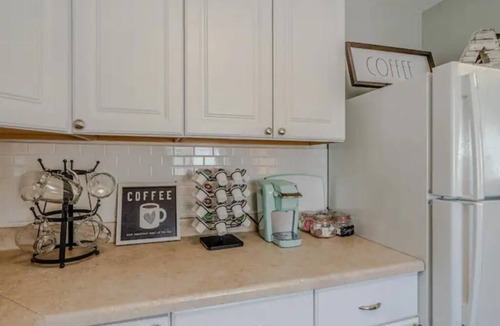 Kennewick House | Bruneau Bungalow Side A
