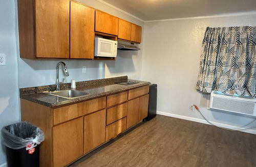 Old Farm District Hotel | Budget Inn Bend