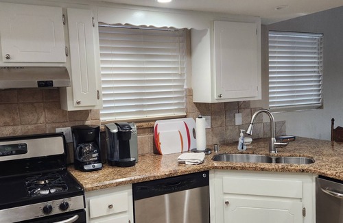 Holiday Shores House | Bullhead City, Waterfront Snowbird Special. Recently renovated.