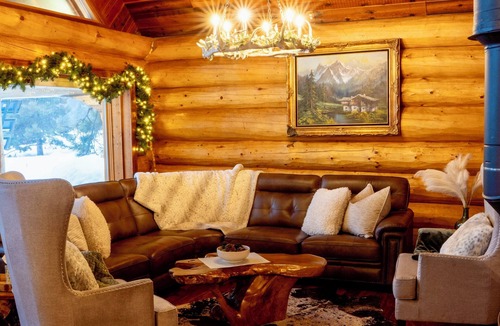 White Pass Cabin | Bumping Lake Alpine Lodge/Your Dreamscape Vacation.com