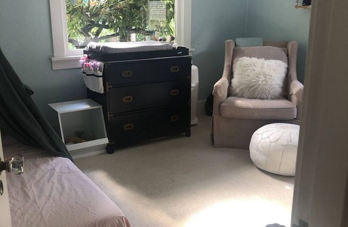 Uptown House | Bungalow in the heart of NW Portland + add. unit (office and ceramic studio)