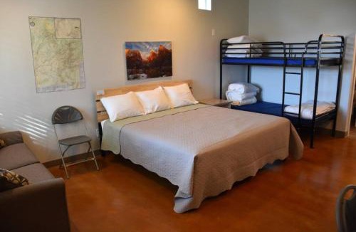 La Verkin House | Bunkhouse 2A Close To National Parks
