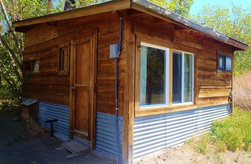 Cedarville Cabin | Cabin at Artist's Remote Nevada Ranch Oasis With Pool