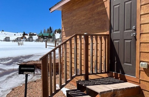 Mammoth Creek Cabin | Cabins by Panguitch Lake: Where Rustic Charm Meets Amazing Fishing!