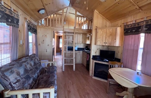 Mammoth Creek Cabin | Cabins by Panguitch Lake: Where Rustic Charm Meets Amazing Fishing!