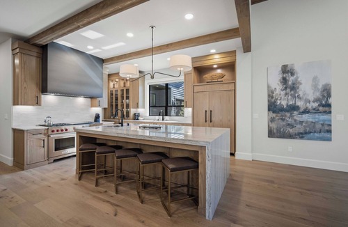 Deer Park House | Caldera Luxe Getaway with Access to Forest House