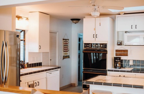 Camano Island House | Camano Island Retreat - Right on Sandy Beach