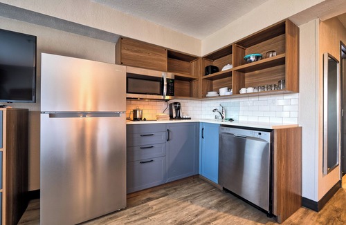 South End Hotel | Candlewood Suites Tacoma Mall by IHG