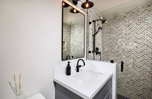 Cardiff-by-the-Sea Apartment | Cardiff Swamis Beach Studio: Perfect Location!