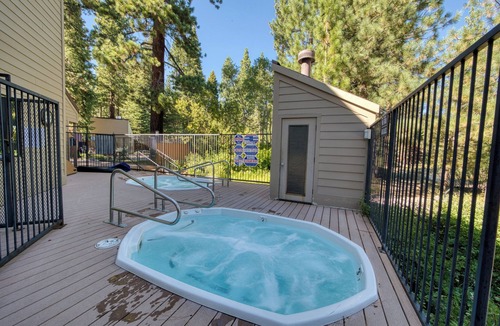 Carnelian Woods House | Carnelian Woods #59 - Pool + Tennis! Dog OK. Walk to lake!