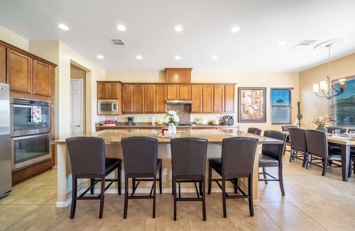 Paradiso House | Casa de Nina Luxury Home, Pool Spa, BBQ Gameroom