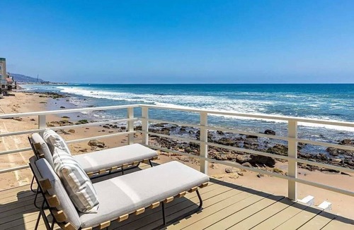 Eastern Malibu Villa | Casa Oceana by Oraklus