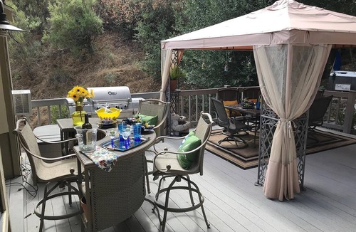Napa House | “CASA PRIVADA” A Grand Napa Wine Country Retreat