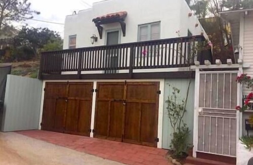 Bridgeview Apartment | CasaViva Nest · Cute Studio w/Patio, Firepit — Walk to Eats, Near Zoo, SeaWorld