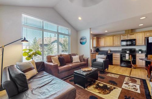 Ronald Apartment | Cascade Cozy at Roslyn Ridge Resort