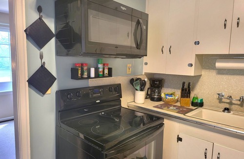 Cedar City Cottage | Cedar City 200 N Festival City Cottage House