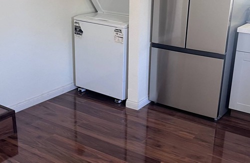 Las Vegas Apartment | Central 1 bedroom studio, with private entrance and one driveway parking spot