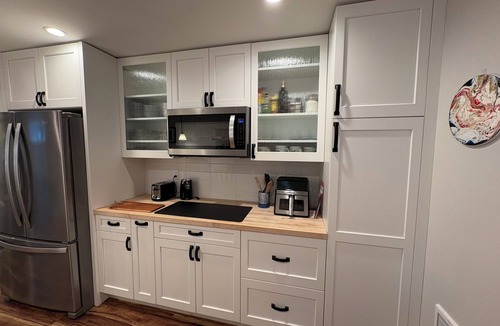 Mann Apartment | Central 2B Hideaway Near Downtown, Capitol Hill and Sports - Spacious & Walkable