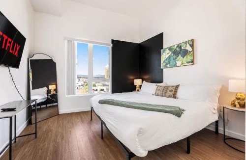 Little Tokyo Apartment | Central LA Hideaway, Steps from Japanese Village