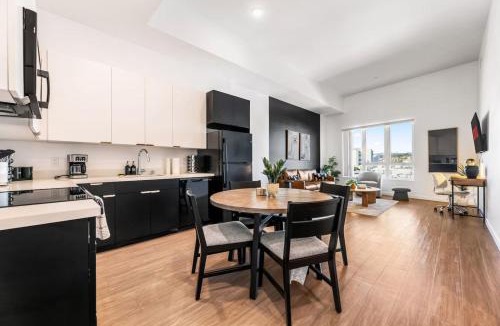Little Tokyo Apartment | Central LA Hideaway, Steps from Japanese Village
