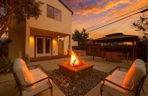 Normal Heights House | Central Location Gym Hot Tub Villa