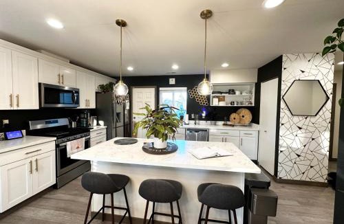 Central Tacoma House | Central Tacoma Homestay with breakfast included -private room-