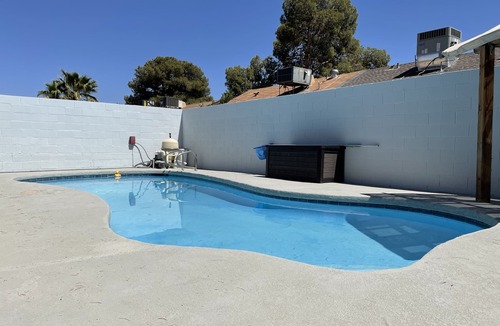 Spring Valley House | Central west of Strip location with pool! 31+Day Rentals, NO Pets
