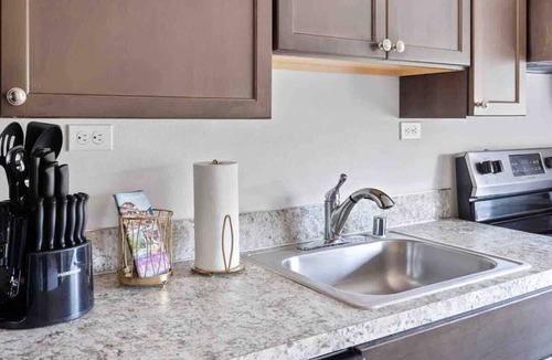 Centralia Apartment | Centralia Theater Apt w/Projector | Sleeps 4