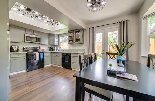 Mira Loma House | Centrally Located Reno Retreat w/Patio & Yard