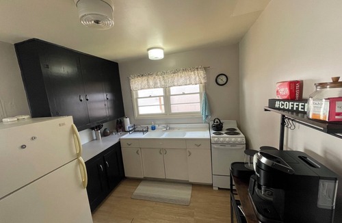 John Day Apartment | Charming 1-bedroom apartment in lovely John Day with WiFi, AC