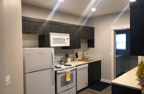 Longview Apartment | Charming 1-bedroom apartment with AC in Longview