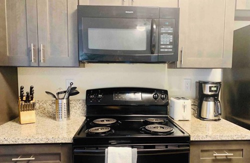 Cardiff-by-the-Sea Condo | Charming 2-Bedroom Condo in Marvelous Cardiff with AC+WiFi