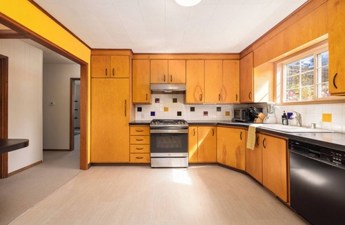 La Conner House | Charming 2-bedroom house in walking distance to downtown La Conner