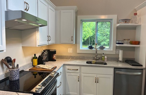 Tiger Cabin | Charming, Clean, and Comfortable Cottage