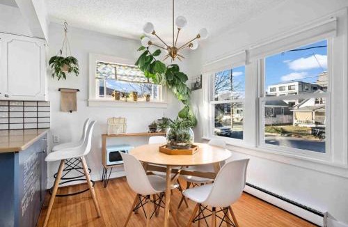 Sunnyside House | Charming Home in Inner Southeast Portland