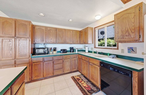 Gleneden Beach House | Charming Oceanfront Home with Nearby Beach Access and Amazing Ocean Views