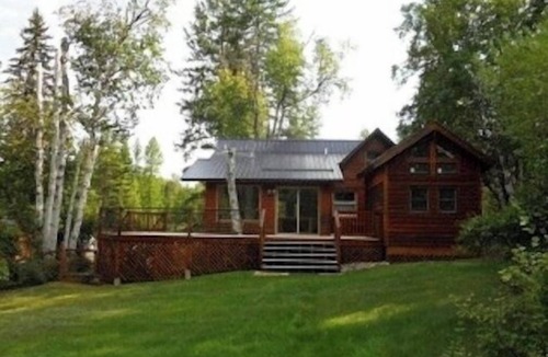 Whitefish Cottage | Charming Private 2 bedroom plus Bunk house in Whitefish