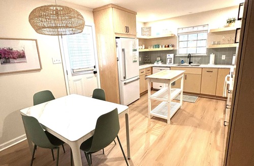 Savannah Beach Cottage | Charming Pura Vida Cottage! Pet Friendly! Great deck! Few blocks to Beach!