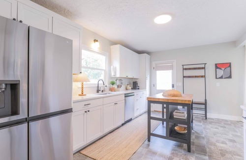 Rose City Park House | Charming Rose City Bungalow Near Parks & Dining