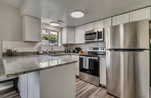 Canyon Rim House | Charming SLC Escape | Fast Ski Access + Foothill Views