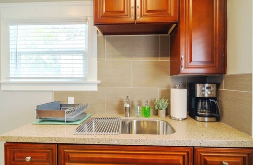 South Park Apartment | Charming Studio Balboa Park W/D