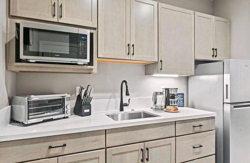 Reno House | Charming Suite, Private Entrance, Parking, South Reno, Near Tahoe: Dual 50" TVs