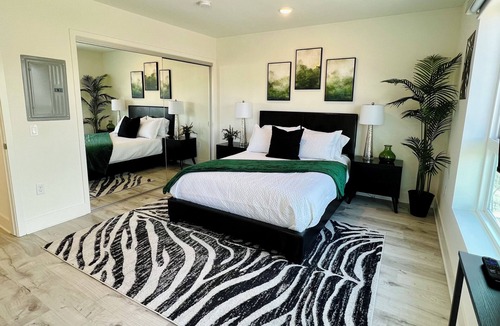 Westwood Hotel | Chic Westwood Century City Apartment w/Balcony, Parking, Laundry