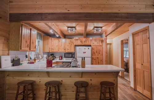 Leavenworth House | Chipmunk Lodge