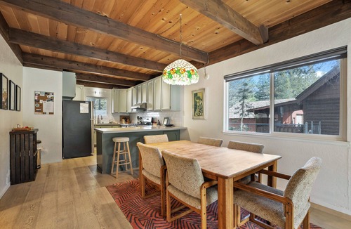Tahoe Paradise Cabin | Christmas Valley Chalet | Tahoe Adventure Awaits!