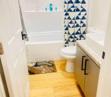 Lincoln Acres House | Chula Vista 5BR 3BA