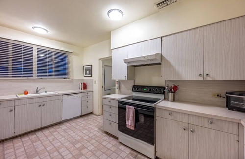 Little Tuscany House | Cielo Vista | Vintage Palm Springs Getaway