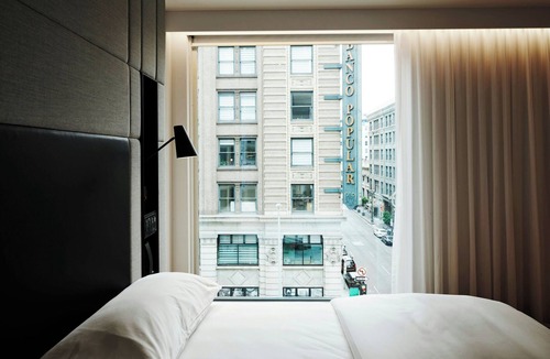 Historic Core Hotel | citizenM Los Angeles Downtown