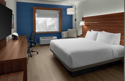 Rancho Cucamonga Hotel | City Express By Marriott Rancho Cucamonga